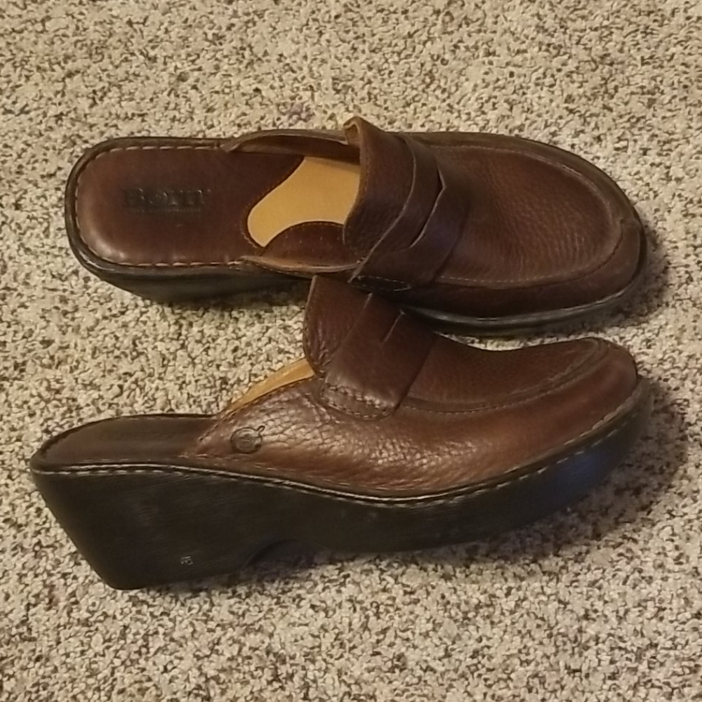 EUC Born clogs - Picture 3 of 7